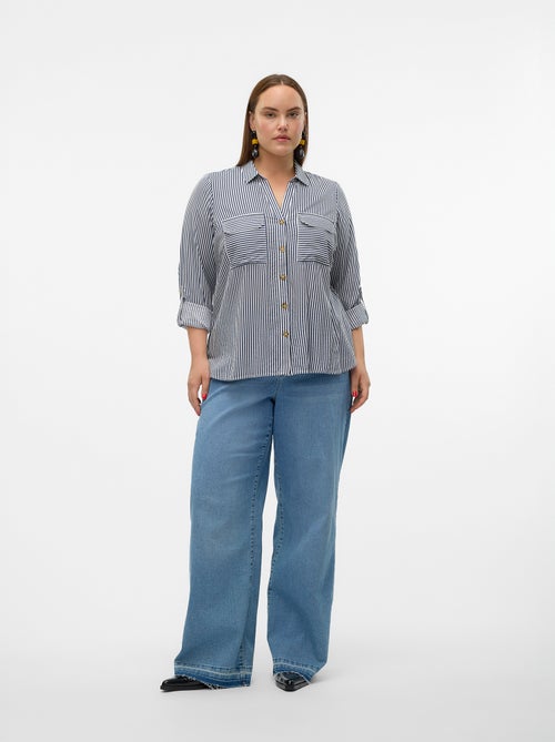 Soepelvallende blouse met oprolbare mouwen 'Vero Moda Curve' - Kiabi