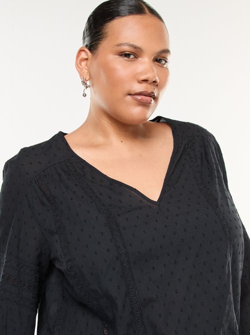 Soepelvallende, effen top met plumetisborduursel en ajourmotiefje - Kiabi