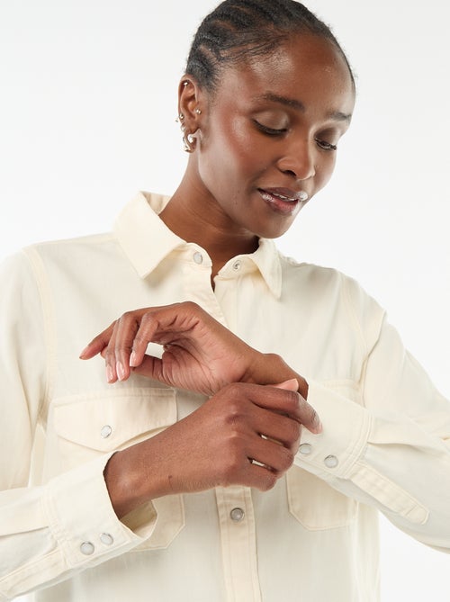 Spijkeroverhemd met 2 opgestikte borstzakjes met klepje - Kiabi