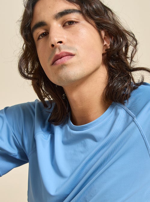 Sport T-shirt met reflecterend detail - (ekstract) - Kiabi Sport T-shirt met reflecterend detail - (ekstract) - Kiabi