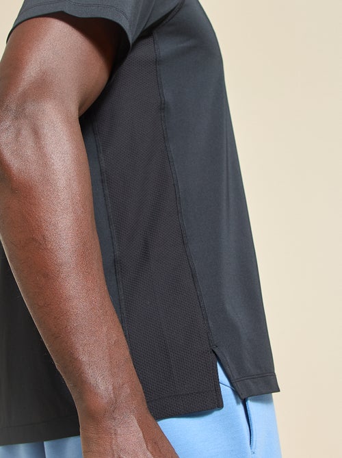 Sport T-shirt met reflecterend detail - (ekstract) - Kiabi Sport T-shirt met reflecterend detail - (ekstract) - Kiabi