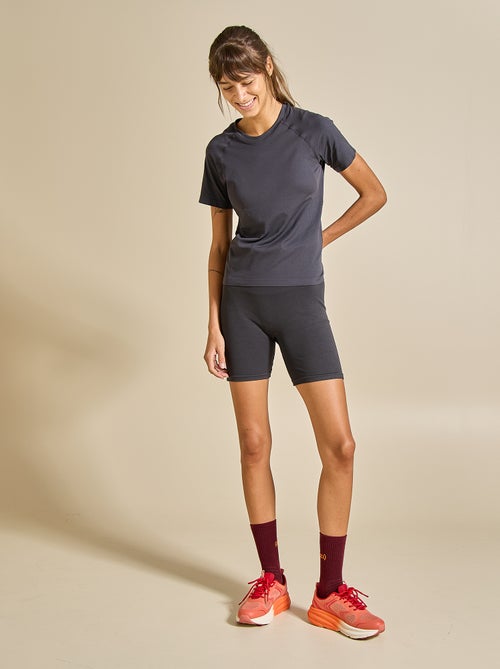 Sport T-shirt met tweedehuid-effect - (ekstract) - Kiabi