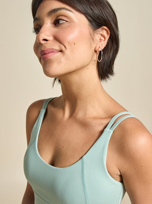 Sportbeha met gedraaid effect op de rug, sterke ondersteuning - (ekstract) - Kiabi