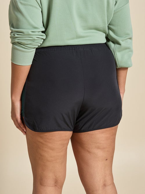 Sportshort met colourblock - (ekstract) - Kiabi