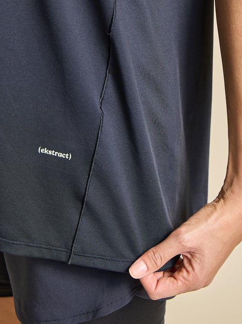 Sporttop met ingewerkte cups - (ekstract) - Kiabi