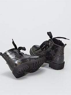 Stoere, gelakte enkellaarzen met pailletten - Kiabi