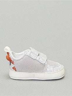 Stoffen sneakers van nettricot - Kiabi