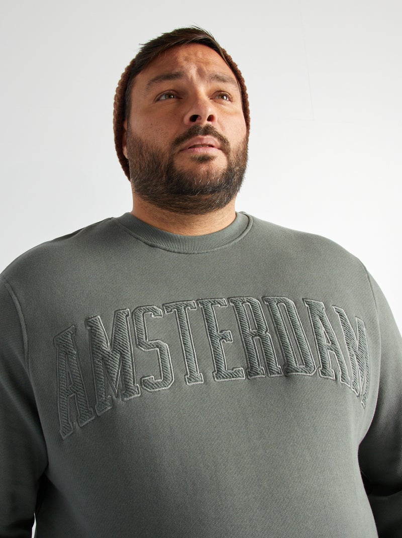 Sweater met borstborduursel GROEN - Kiabi