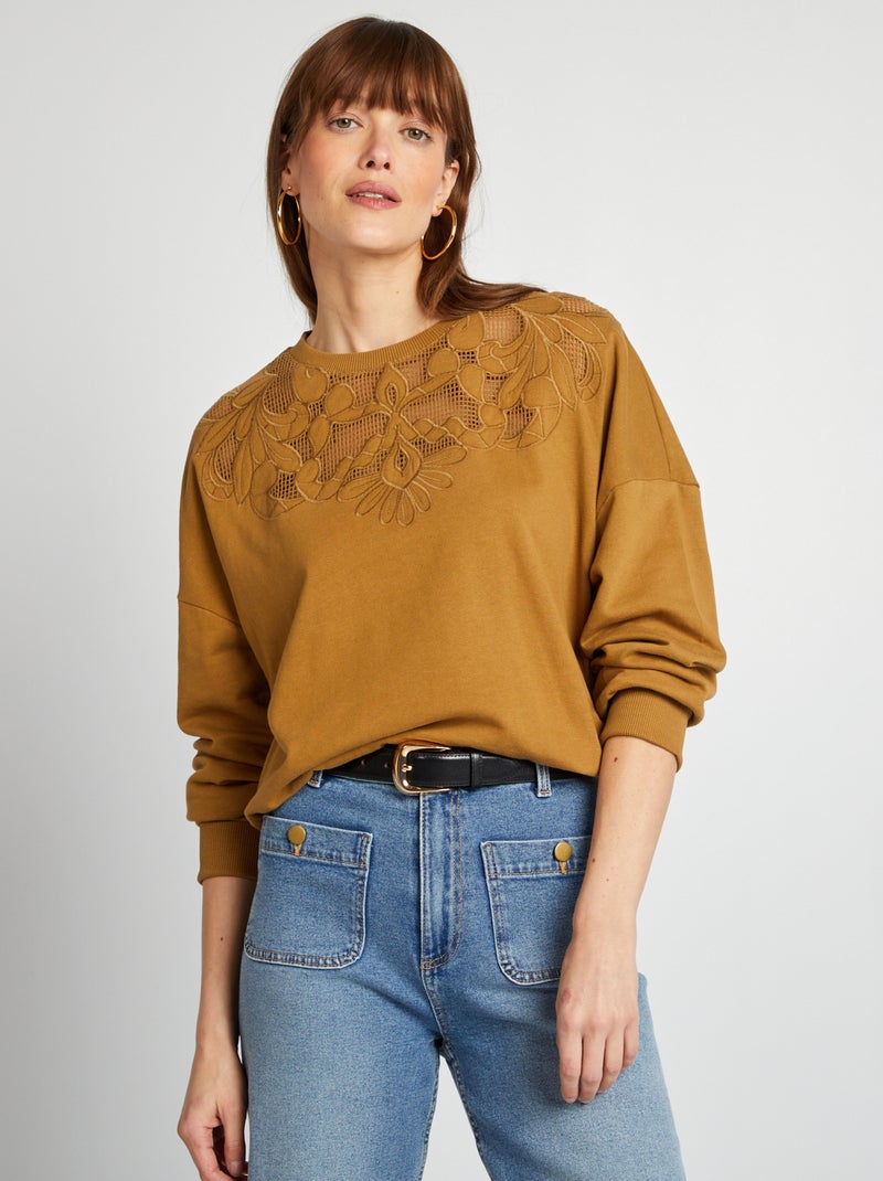 Sweater met opengewerkte details BRUIN - Kiabi
