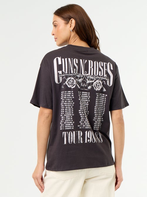 T-shirt 'Guns N'Roses' met korte mouwen en print op voor- en achterkant - Kiabi T-shirt 'Guns N'Roses' met korte mouwen en print op voor- en achterkant - Kiabi