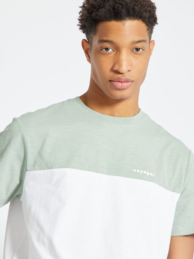T-shirt met colorblock GROEN - Kiabi