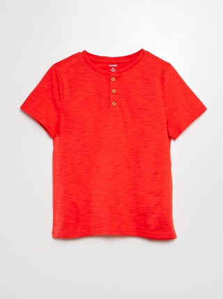T-shirt met henleykraag en korte mouw