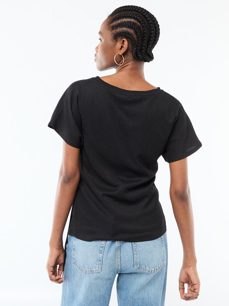 T-shirt met korte gedrapeerde mouwen en strik van crêpe tricot Zwart - Kiabi
