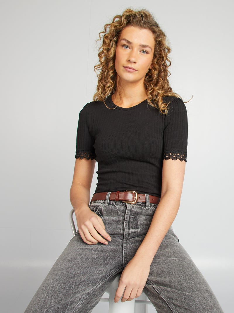 T-shirt met korte mouwen en borduursels zwart - Kiabi