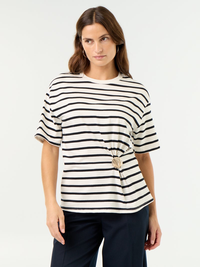 T-shirt met korte mouwen en goudkleurige schelp Wit - Kiabi