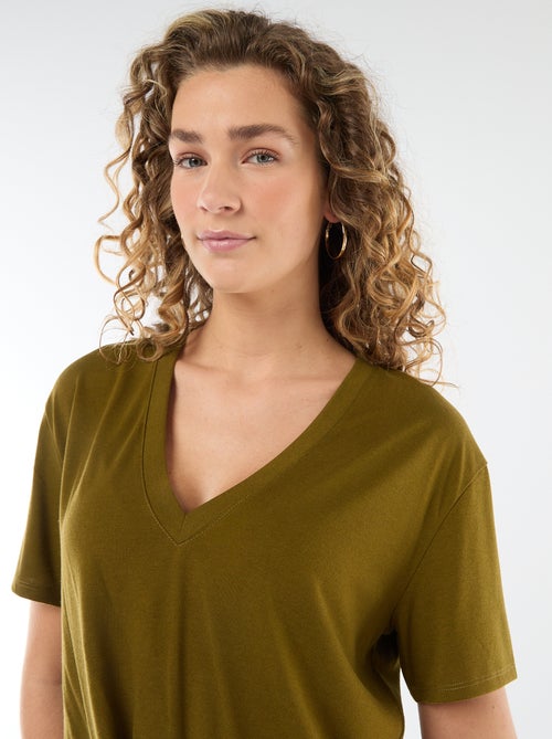 T-shirt met korte mouwen en V-hals - Kiabi