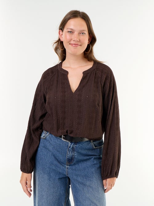 T-shirt met lange mouwen en opengewerkte stof - Kiabi T-shirt met lange mouwen en opengewerkte stof - Kiabi