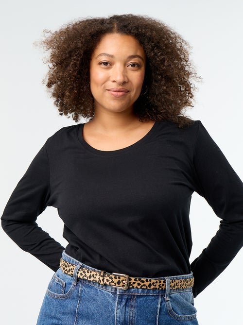 T-shirt met lange mouwen en ronde hals - Kiabi T-shirt met lange mouwen en ronde hals - Kiabi