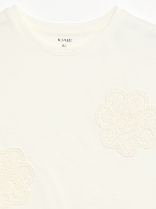 T-shirt met macramébloemen - Kiabi