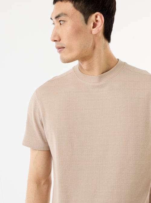 T-shirt met ronde hals en korte mouwen van gewafelde stof - Kiabi