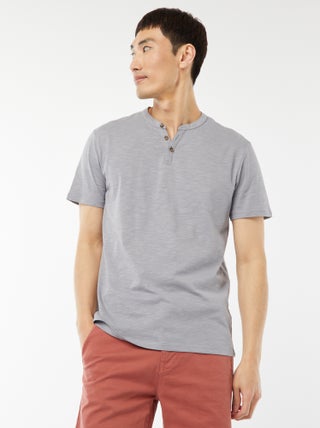 T-shirt met tuniekhals en korte mouw