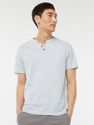 T-shirt met tuniekhals en korte mouw