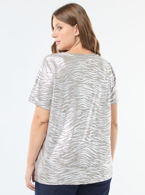 T-shirt van geïriseerde stof 'Only Carmakoma' - Kiabi