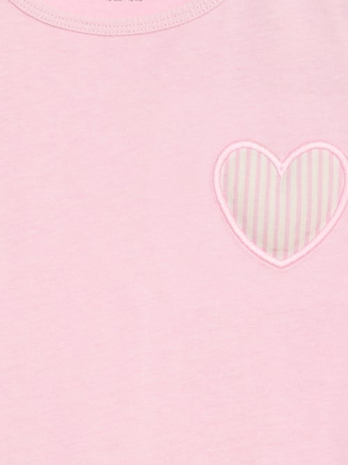 T-shirt van jerseytricot met hartpatch - Kiabi
