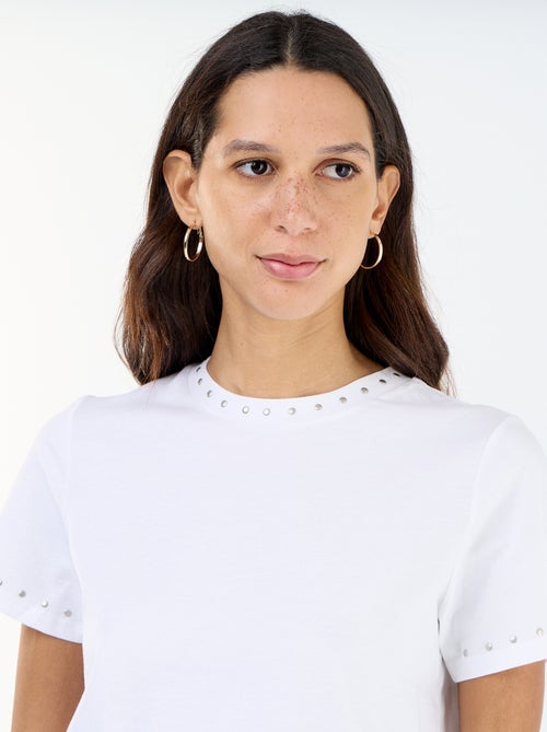 T-shirt van jerseytricot met studs aan de hals en mouwen - Kiabi