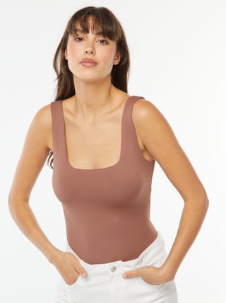 T-shirt van stretchtricot met vierkante hals