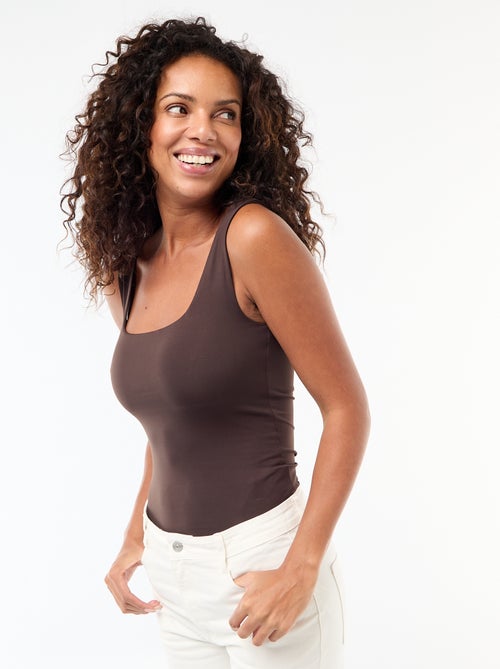 T-shirt van stretchtricot met vierkante hals - Kiabi