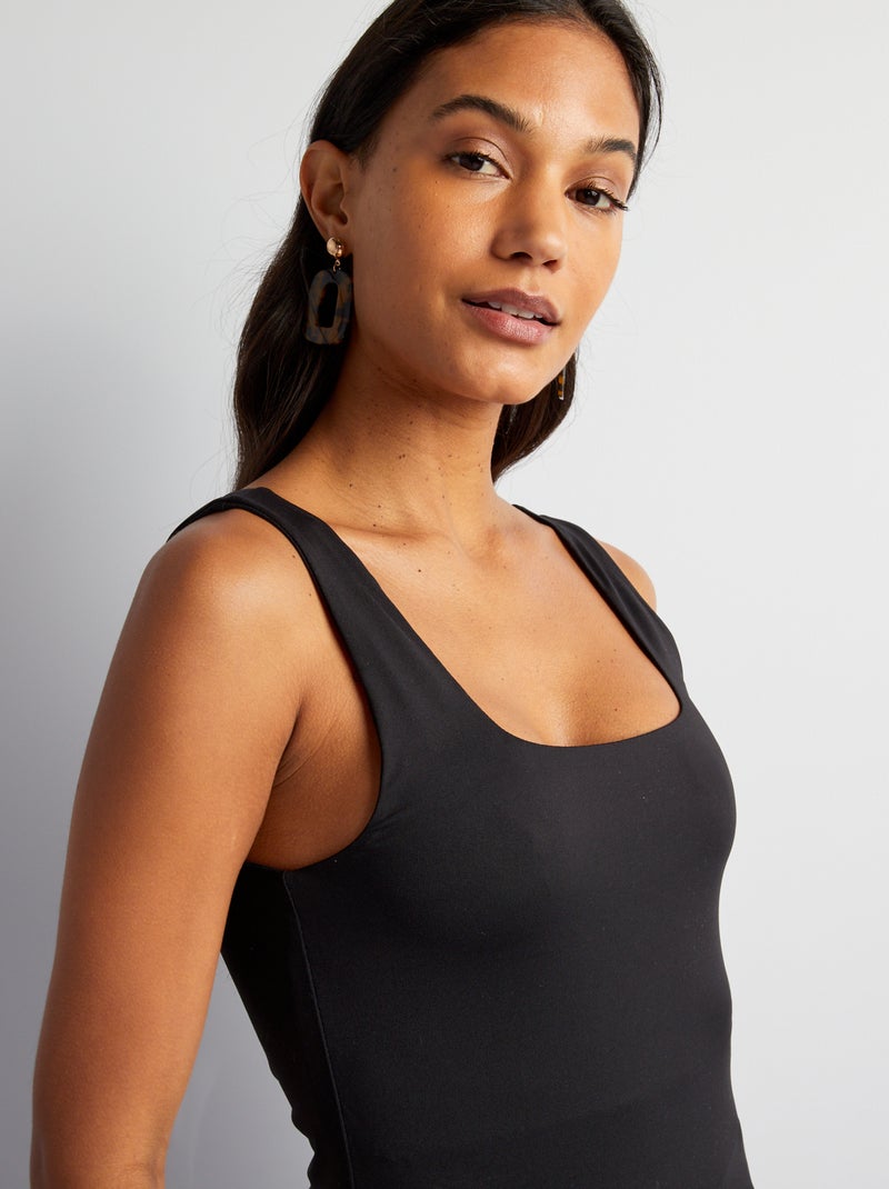 T-shirt van stretchtricot met vierkante hals zwart - Kiabi