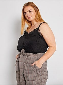 Top met satijneffect en kant - Kiabi