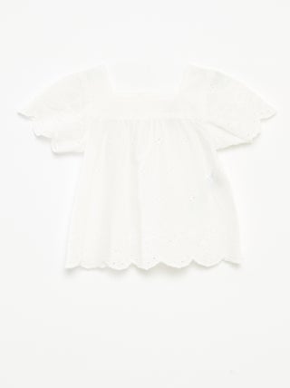 Top van katoenen voile met broderie anglaise