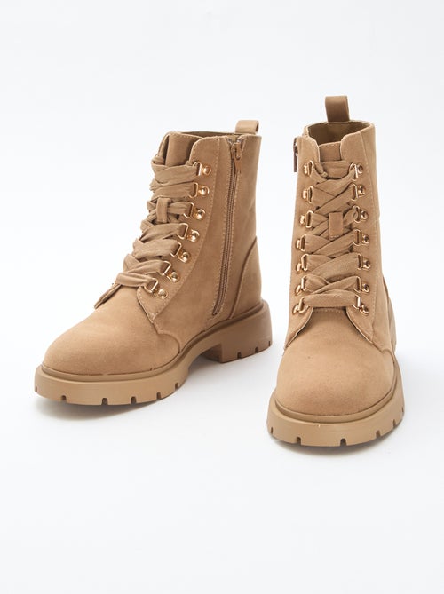 Trekkingschoenen met goudkleurige ringetjes - Kiabi