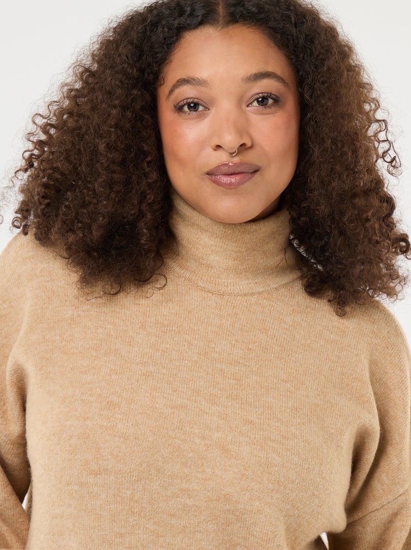 Trui met opstaande kraag en siersplit op de rug Biege - Kiabi