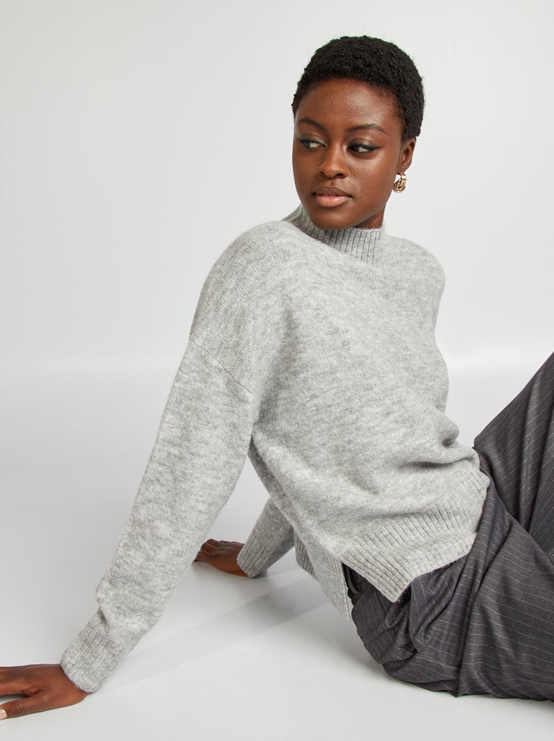 Trui van zacht tricot met opstaande kraag GRIJS - Kiabi