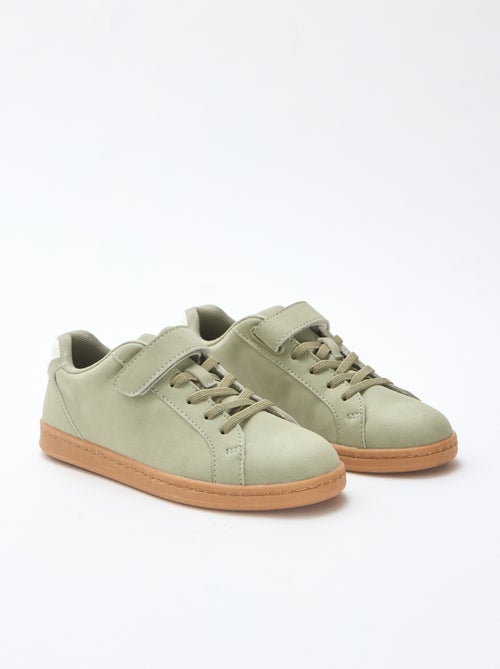 Tweekleurige lage sneakers van suèdine - Kiabi