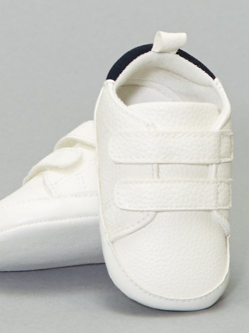 Tweekleurige sneakers met klittenband - Kiabi