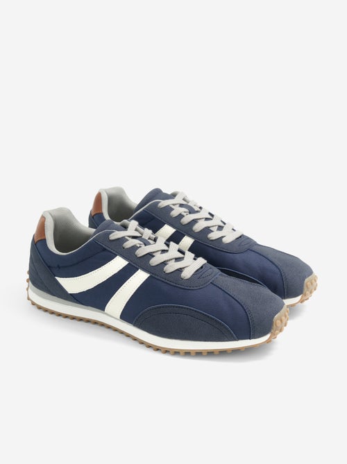 Tweekleurige sneakers met veters - Kiabi Tweekleurige sneakers met veters - Kiabi