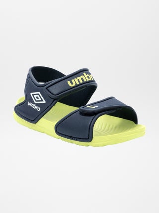 Tweekleurige Umbro-sandalen met klittenband