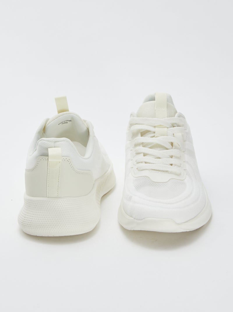 Vetersneakers van mesh - hardloopmodel Grijs - Kiabi