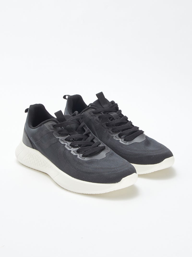 Vetersneakers van mesh - hardloopmodel Zwart - Kiabi