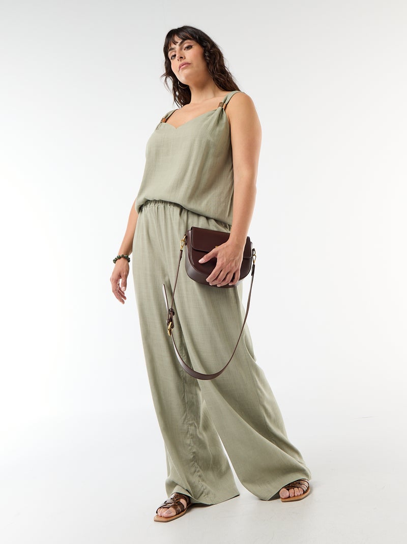 Vloeiende top van linnenmix met goudkleurige details Groen - Kiabi