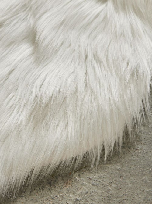 Vloerkleed van imitatiebont - Kiabi Vloerkleed van imitatiebont - Kiabi