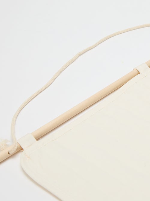 Wanddecoratie met opbergzakjes - Kiabi