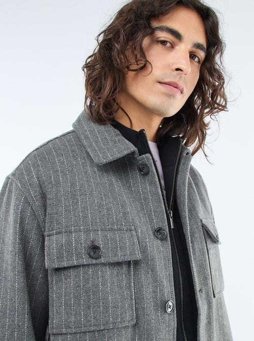 Warm, effen overshirt met zakken met klepje - Kiabi