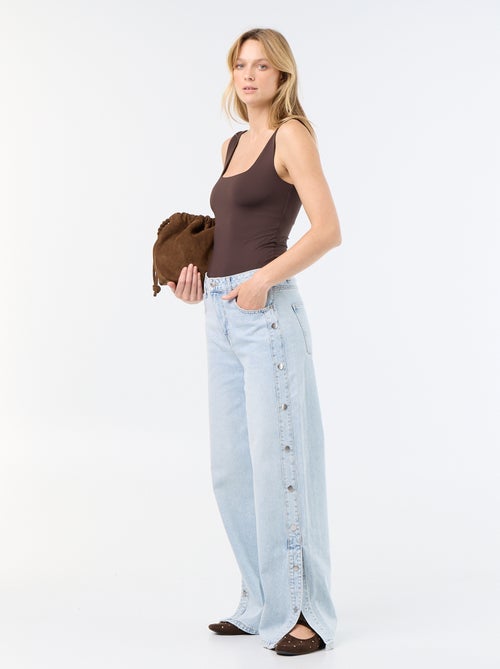 Wide leg jeans / wijde pasvorm met sierdrukknopen aan de zijkanten - Kiabi