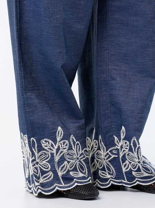 Wijde broek met geborduurde motieven - Kiabi