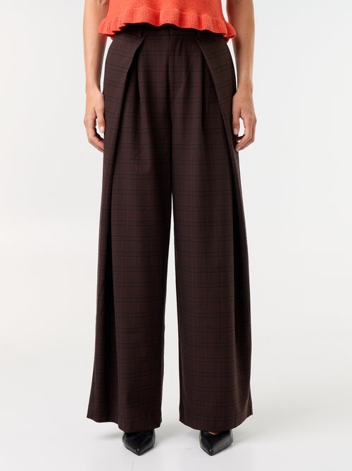 Wijde broek met hoge taille en plooien - Kiabi Wijde broek met hoge taille en plooien - Kiabi